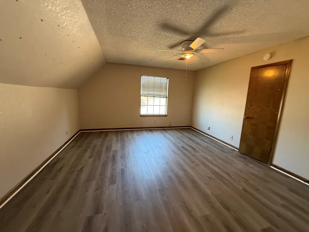 6421 S 111th EastAvenue Tulsa, OK 74133