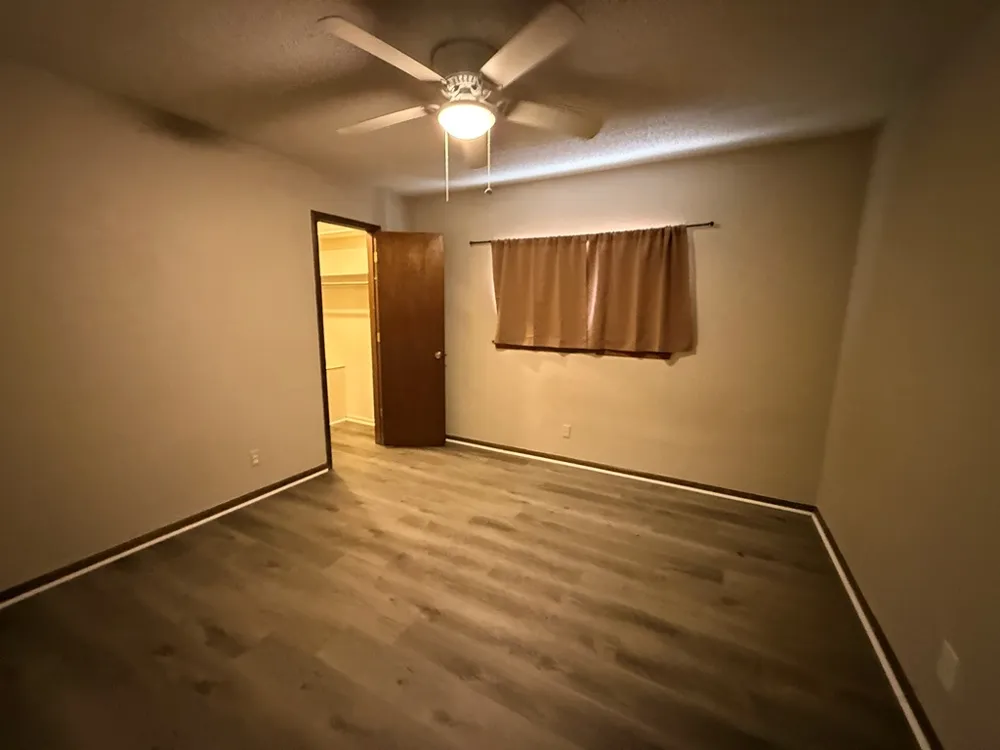 6421 S 111th EastAvenue Tulsa, OK 74133