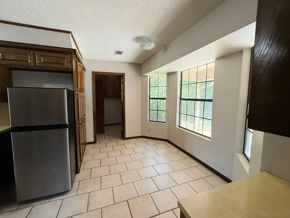 6421 S 111th EastAvenue Tulsa, OK 74133