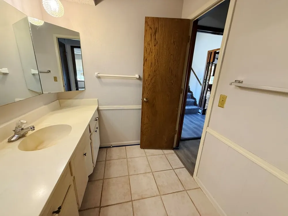 6421 S 111th EastAvenue Tulsa, OK 74133