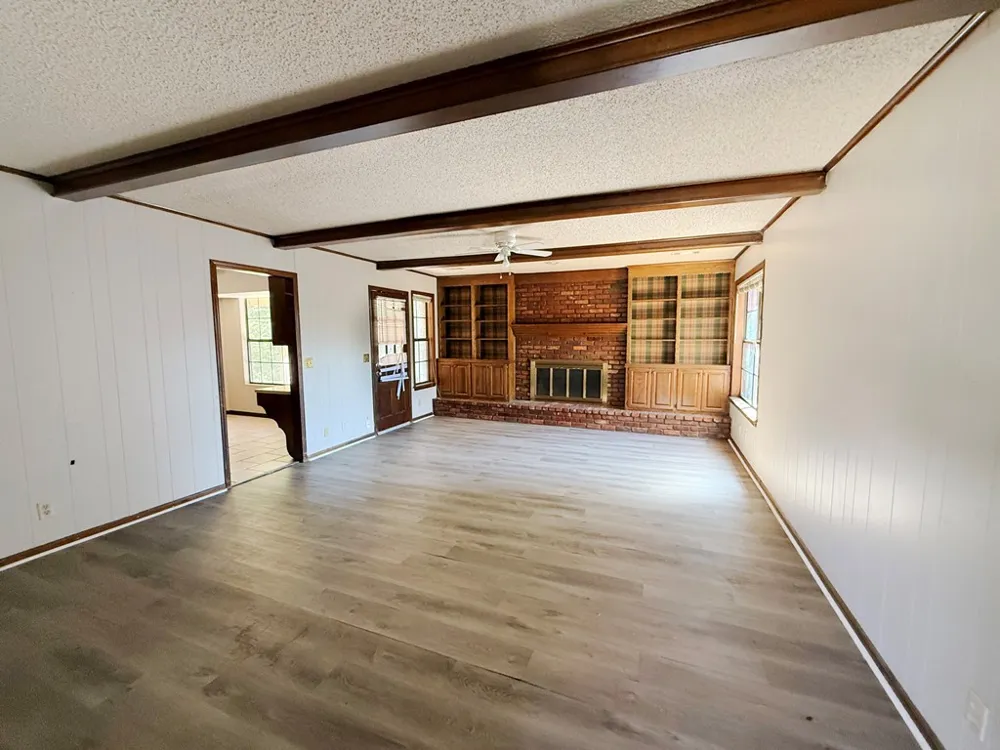 6421 S 111th EastAvenue Tulsa, OK 74133