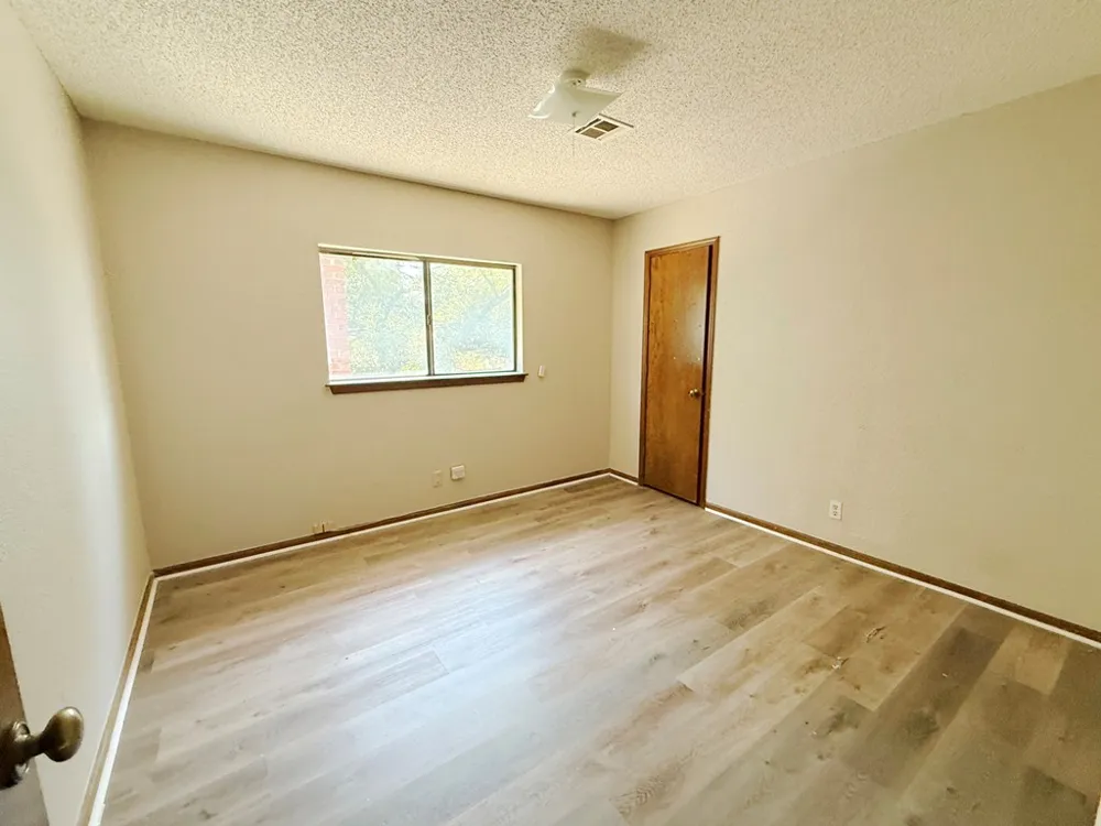 6421 S 111th EastAvenue Tulsa, OK 74133