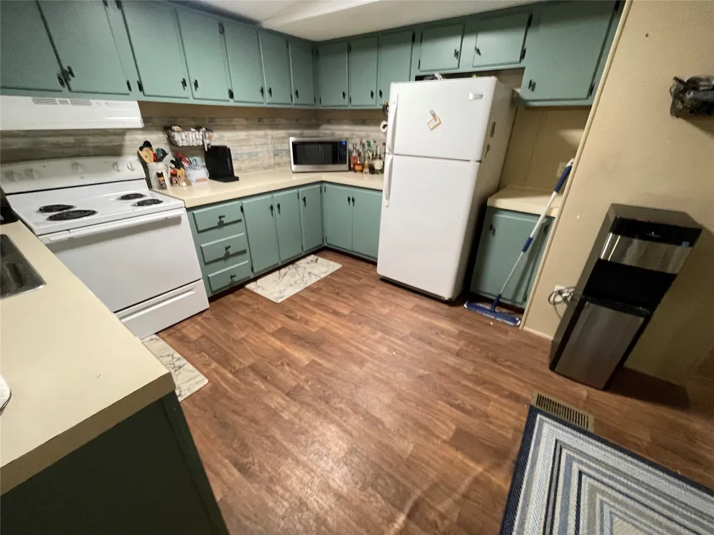 429313 E 1150 ROAD Porum, OK 74455