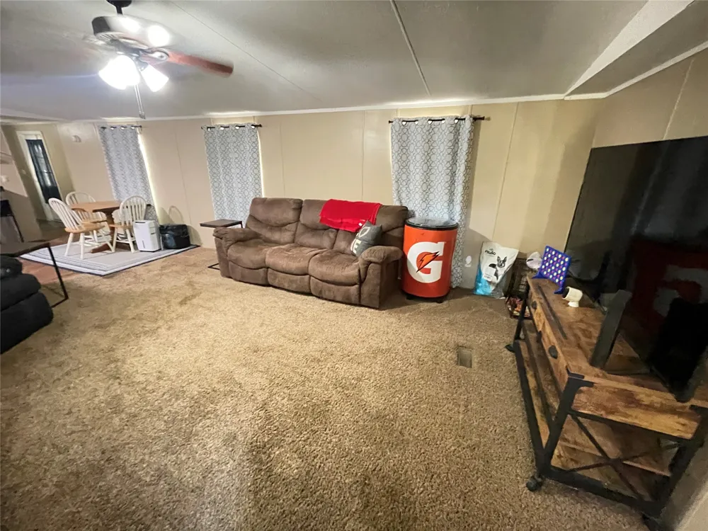 429313 E 1150 ROAD Porum, OK 74455