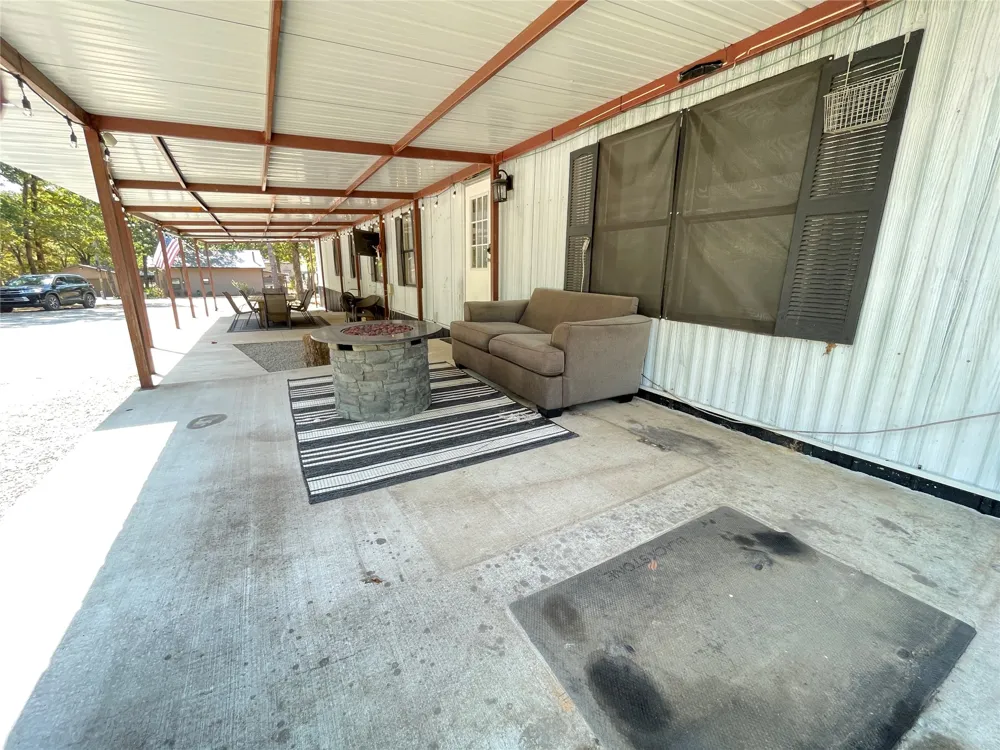 429313 E 1150 ROAD Porum, OK 74455