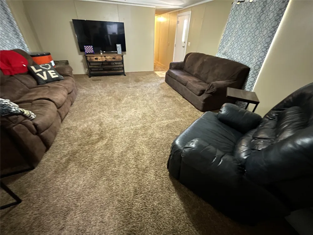 429313 E 1150 ROAD Porum, OK 74455