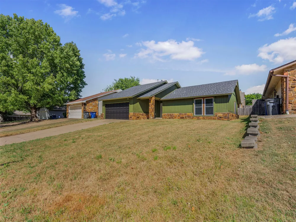 9339 S 92nd East Ave EastAvenue Tulsa, OK 74133