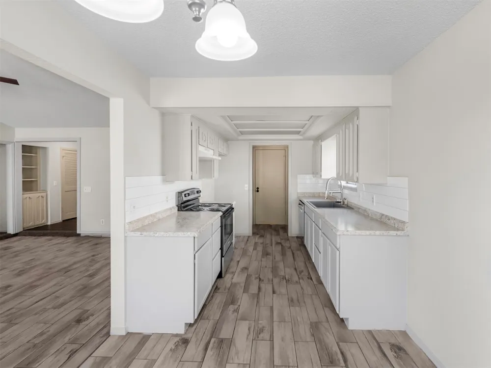 9339 S 92nd East Ave EastAvenue Tulsa, OK 74133