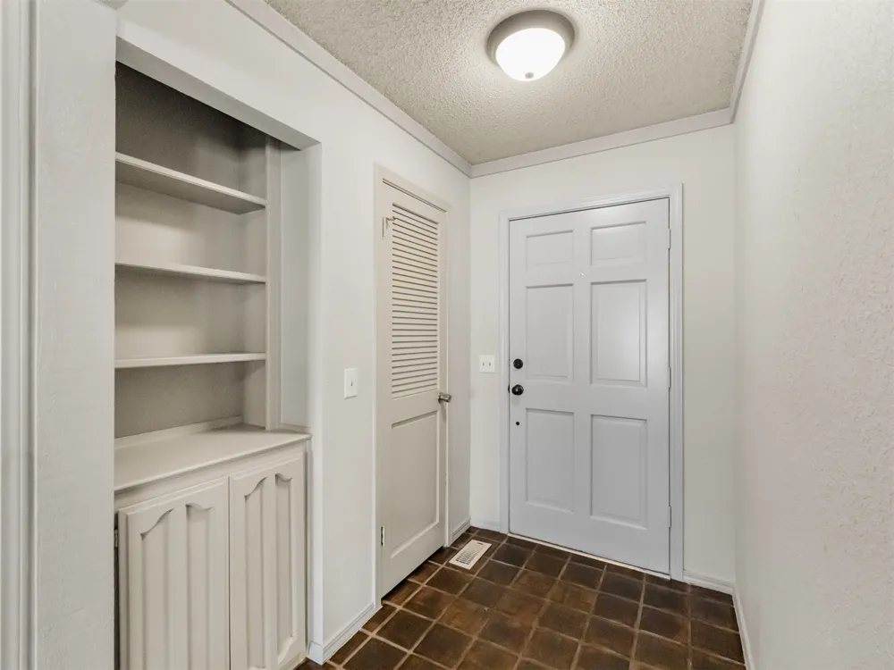 9339 S 92nd East Ave EastAvenue Tulsa, OK 74133