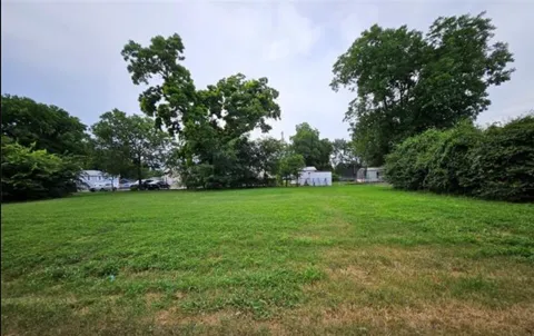 603 6th SE