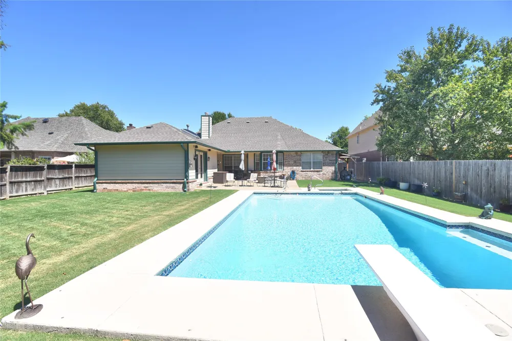 4109 Nashville Street Broken Arrow, OK 74012