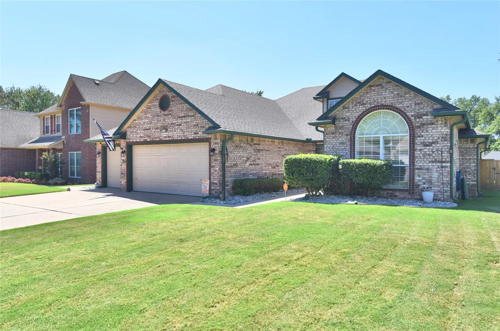 4109 Nashville Street Broken Arrow, OK 74012