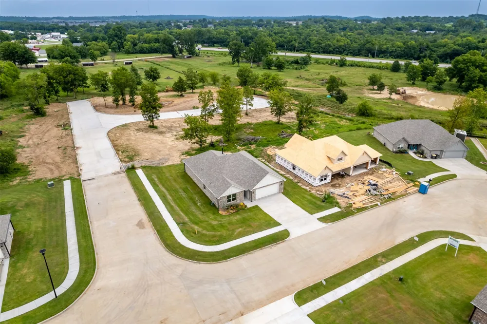 27447 E 125th Place S Coweta, OK 74429