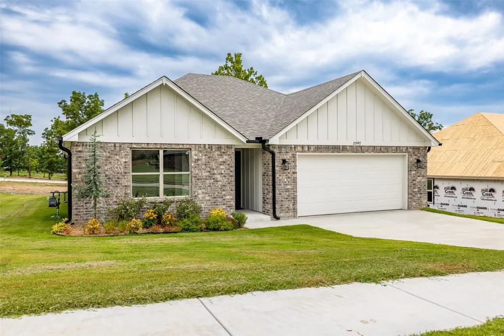 27447 E 125th Place S Coweta, OK 74429