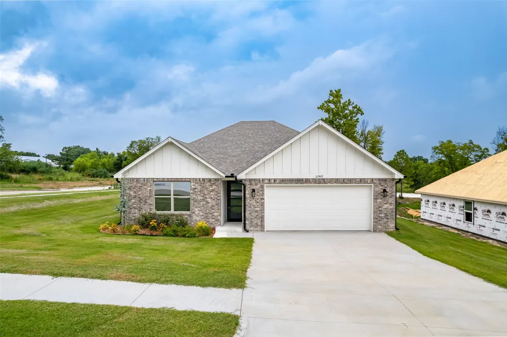 27447 E 125th Place S Coweta, OK 74429