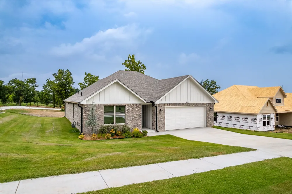 27447 E 125th Place S Coweta, OK 74429