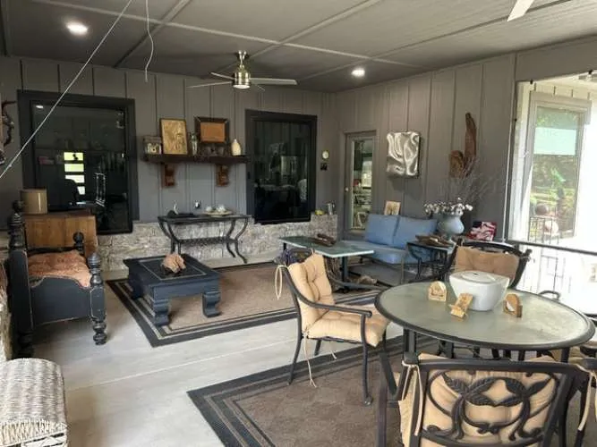 33160 Cardinal Drive Afton, OK 74331