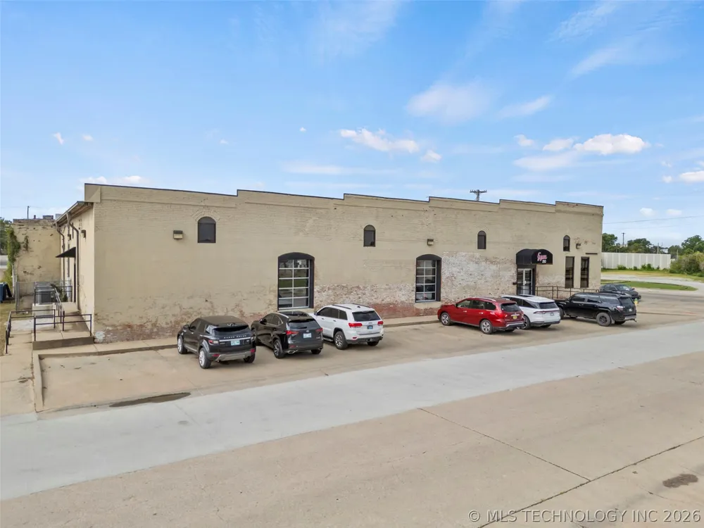 230 Broadway Ada, OK 74820