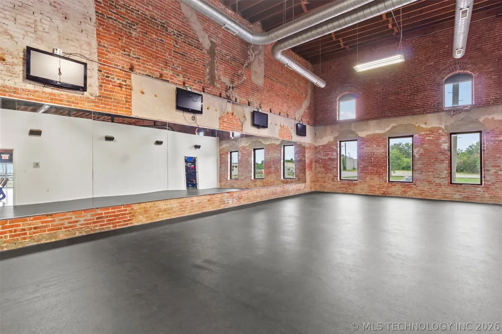 230 Broadway Ada, OK 74820