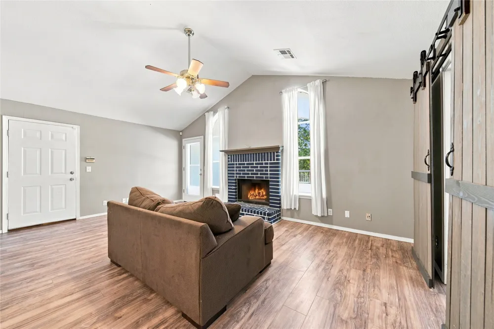 27221 W 11th Street S Sand Springs, OK 74063