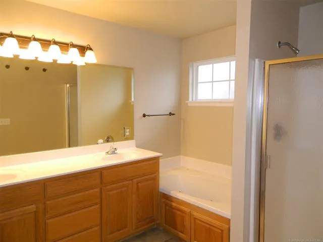 9803 100th EastAvenue Owasso, OK 74055