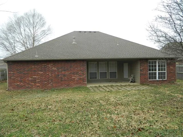 9803 100th EastAvenue Owasso, OK 74055