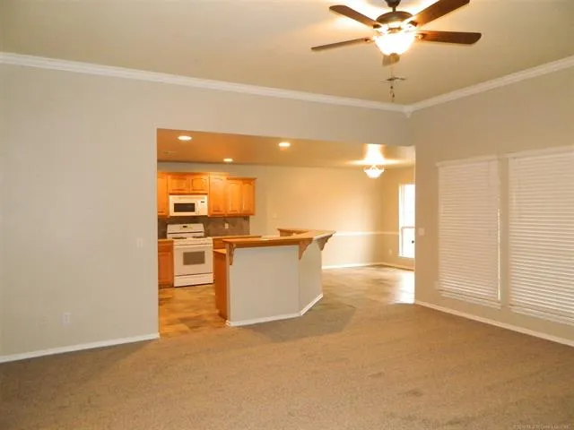 9803 100th EastAvenue Owasso, OK 74055