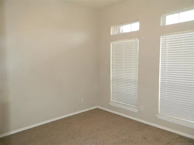 9803 100th EastAvenue Owasso, OK 74055