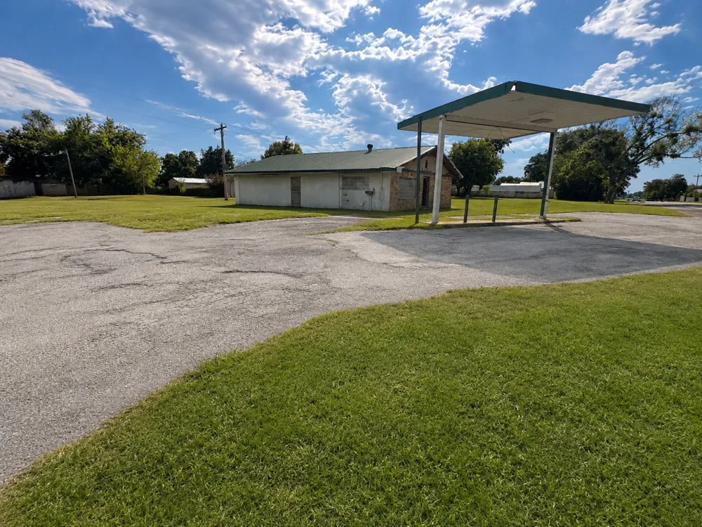 21457 State Highway 32 Highway Lebanon, OK 73440
