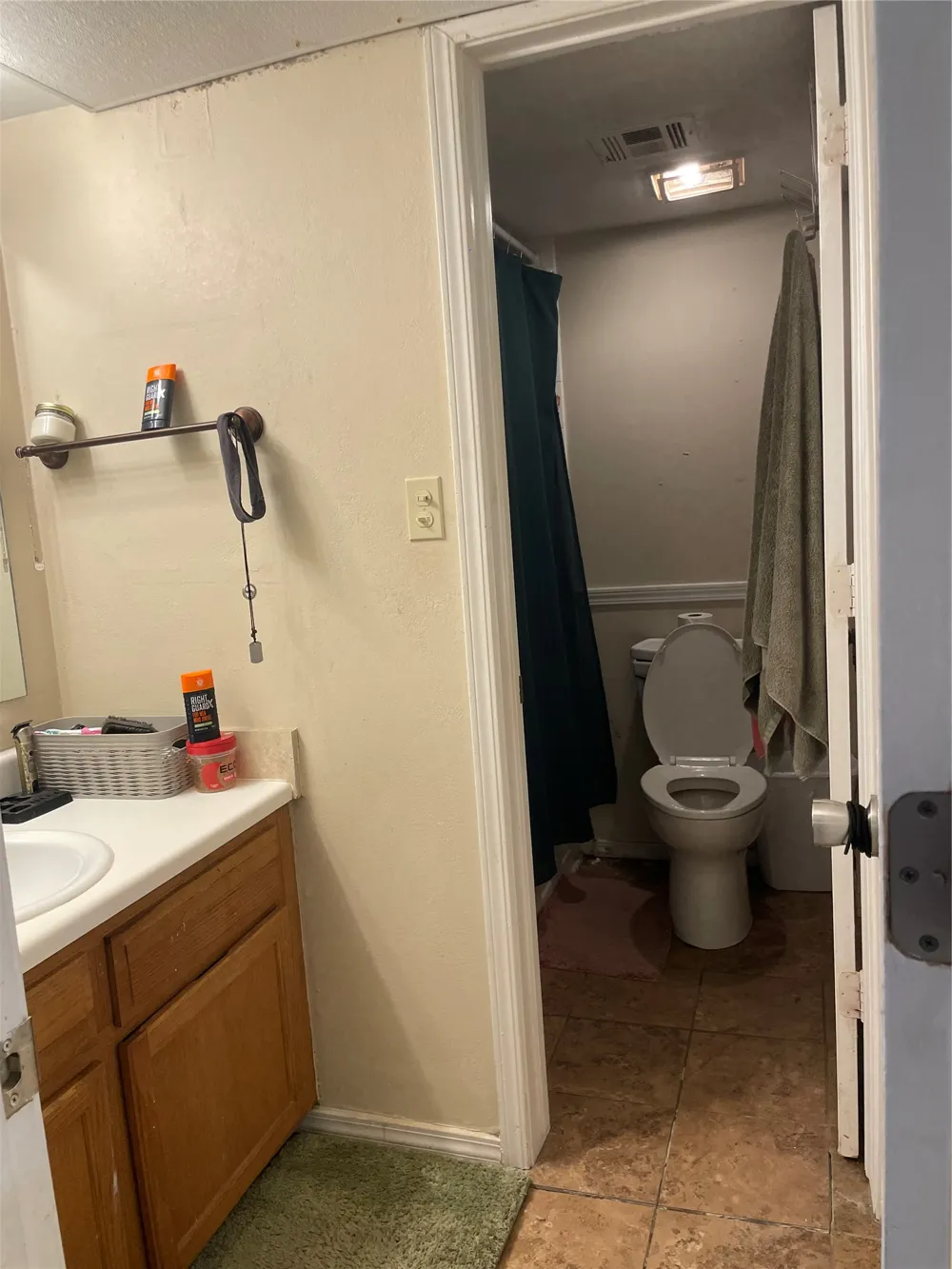 1802 E 66th Place #F207 Tulsa, OK 74136