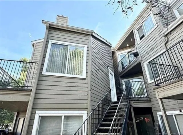1802 E 66th Place #F207 Tulsa, OK 74136