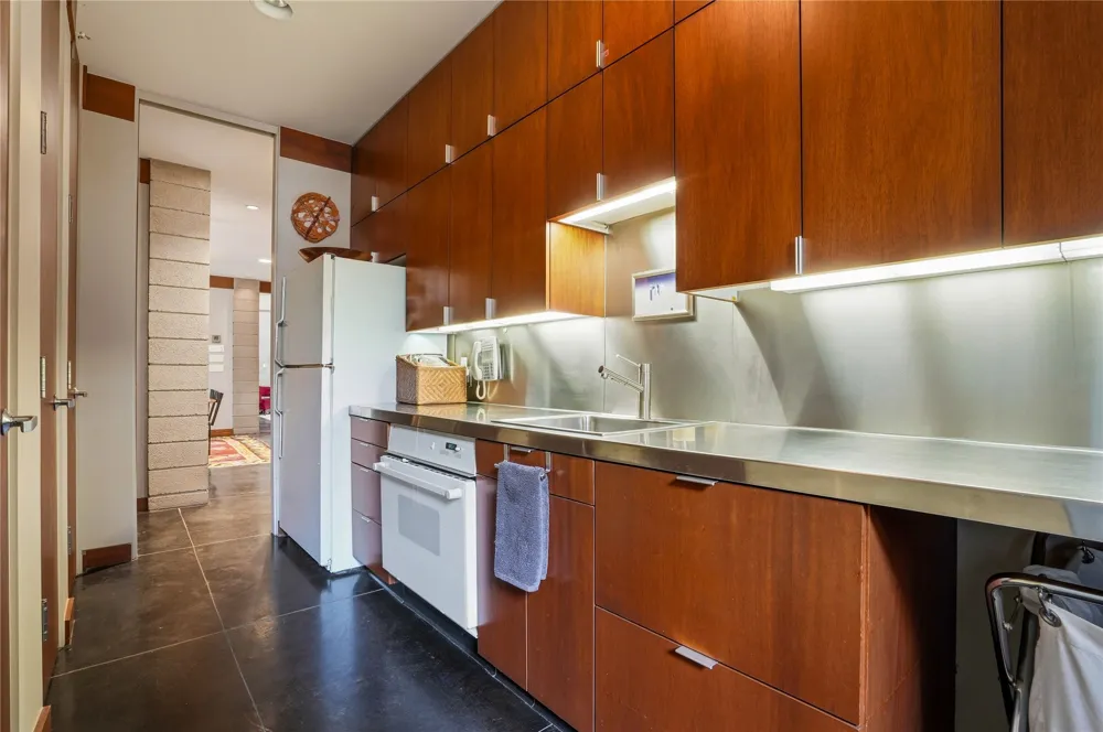 2624 E 33rd Street Tulsa, OK 74105