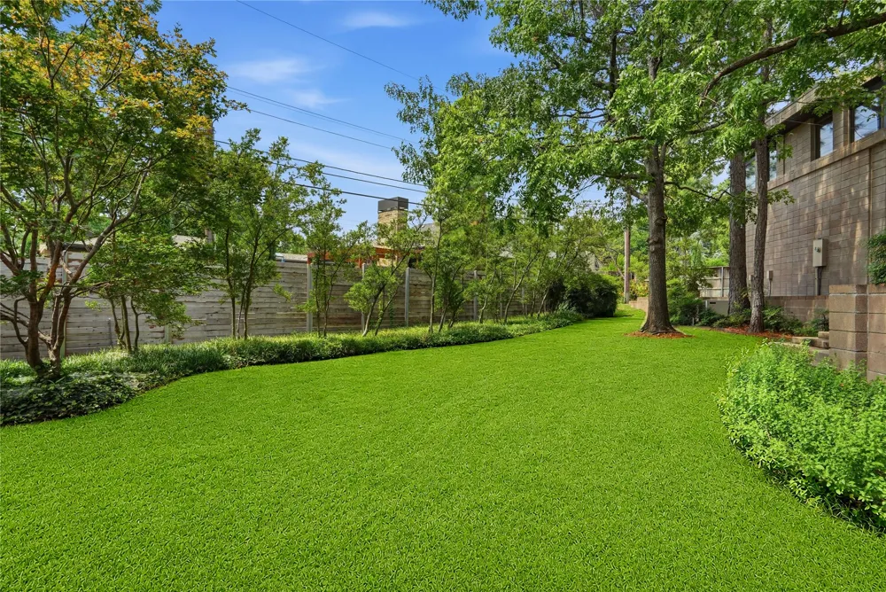 2624 E 33rd Street Tulsa, OK 74105