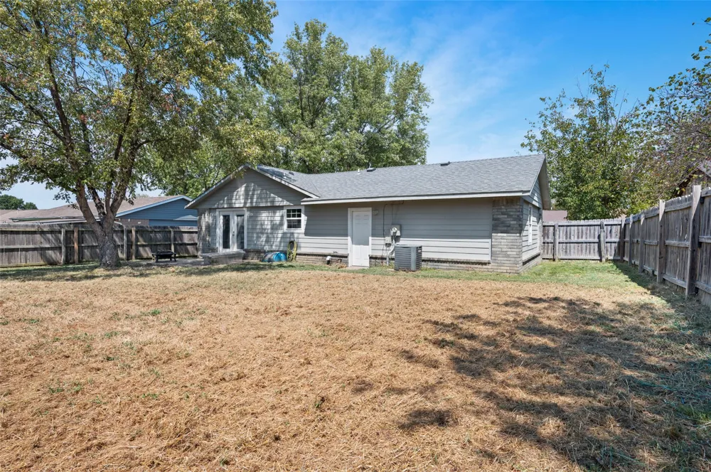 1372 E 142nd Street Glenpool, OK 74033