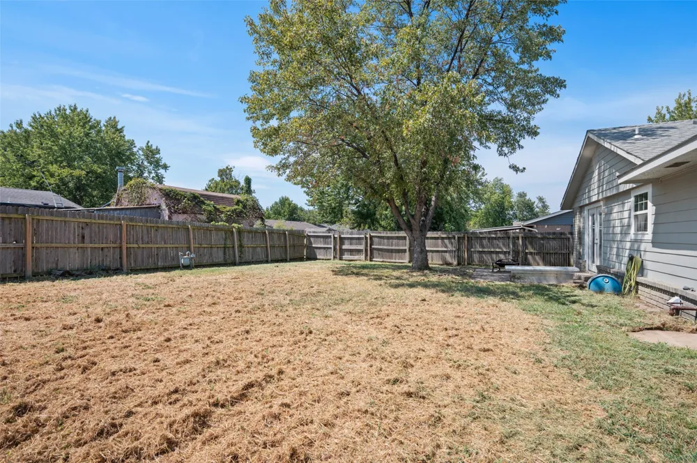 1372 E 142nd Street Glenpool, OK 74033