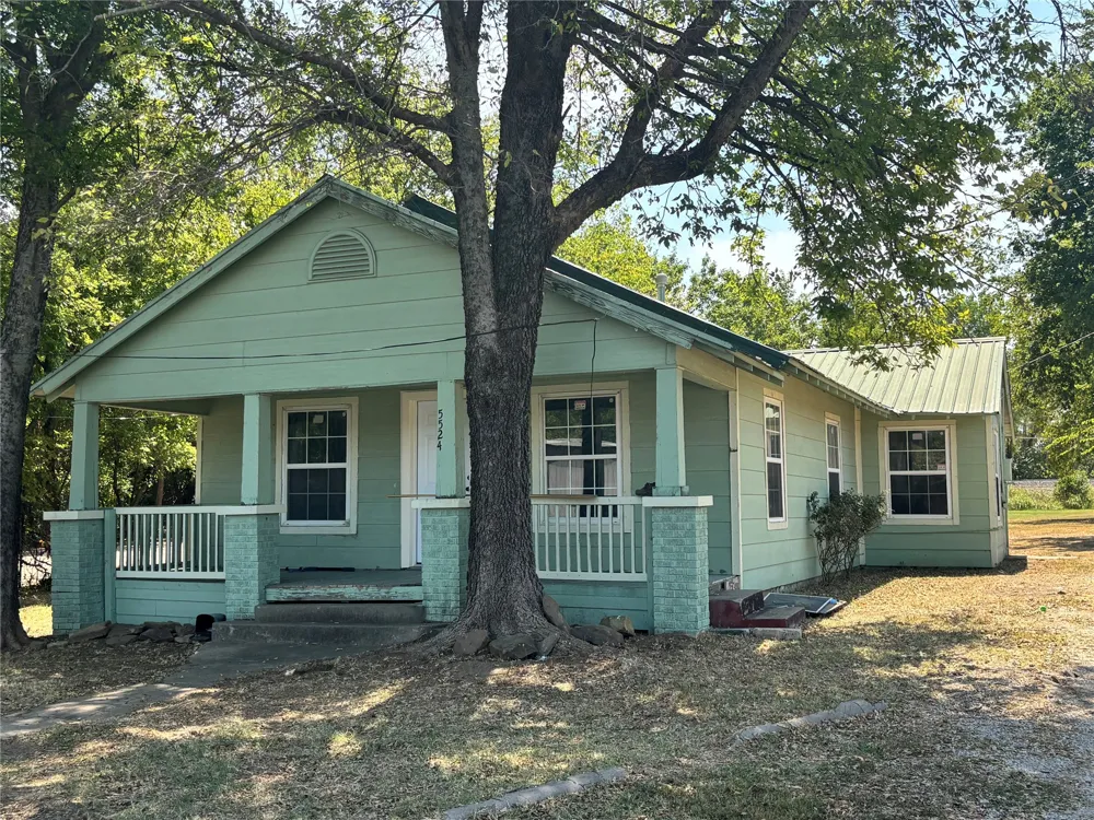 5524 E Tecumseh Street Tulsa, OK 74115