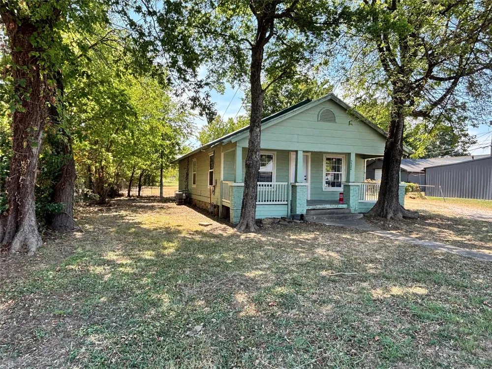 5524 E Tecumseh Street Tulsa, OK 74115