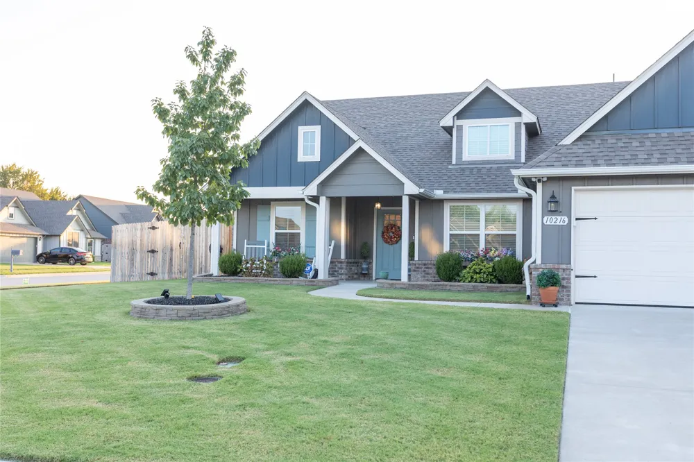 10216 S 232nd Avenue E Broken Arrow, OK 74014