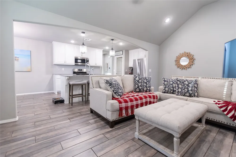 10216 S 232nd Avenue E Broken Arrow, OK 74014