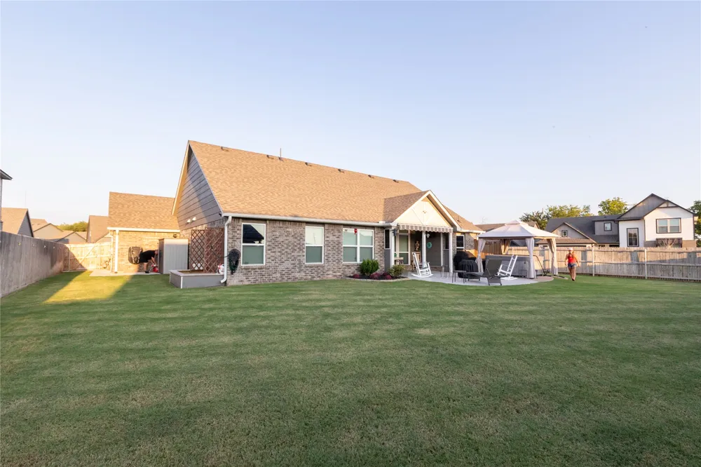 10216 S 232nd Avenue E Broken Arrow, OK 74014