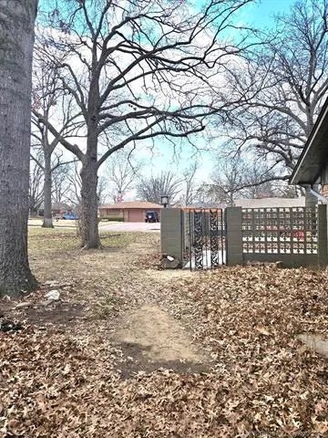 6008 E 56th Place Tulsa, OK 74135