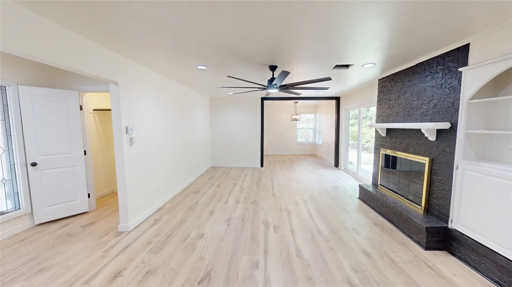 206 Crownpoint Drive Ada, OK 74820