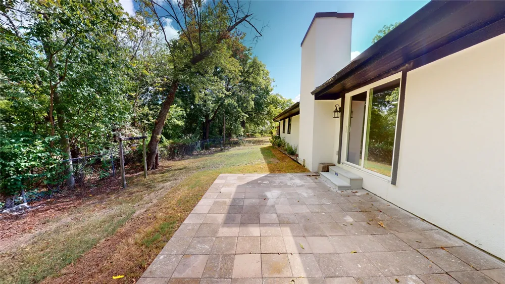 206 Crownpoint Drive Ada, OK 74820