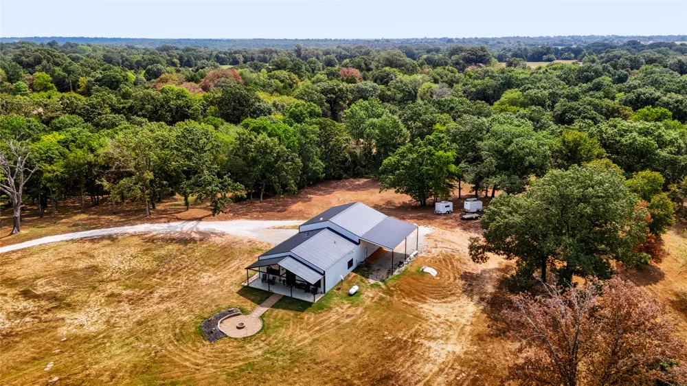 3607 S Half Bank Road Atoka, OK 74525