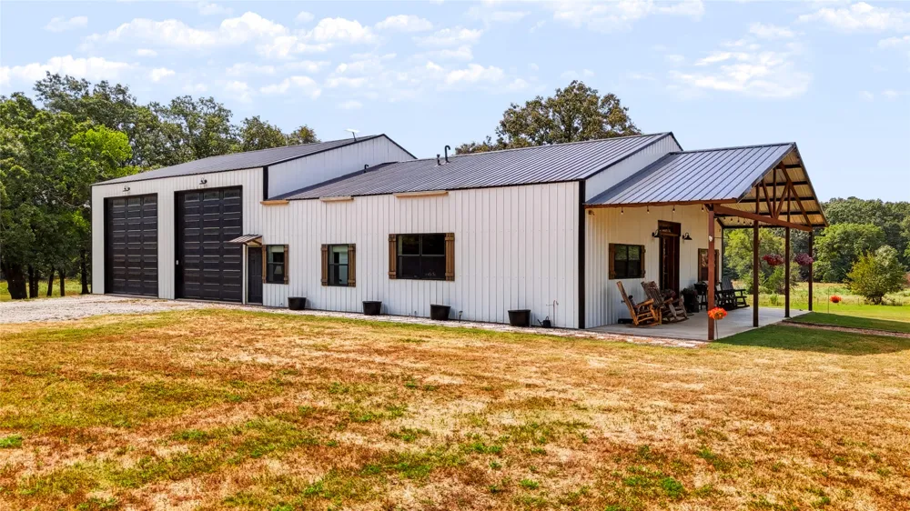 3607 S Half Bank Road Atoka, OK 74525