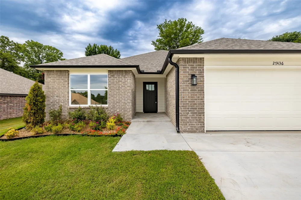 27436 E 125th Place S Coweta, OK 74429