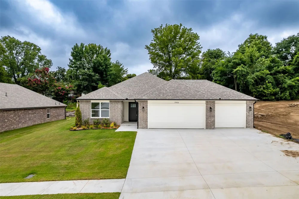 27436 E 125th Place S Coweta, OK 74429