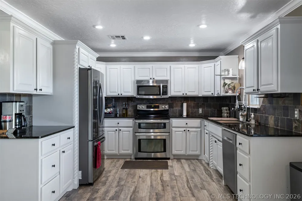 15505 County Road 3580 Ada, OK 74820