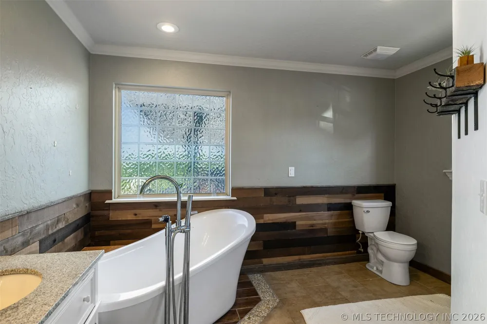 15505 County Road 3580 Ada, OK 74820