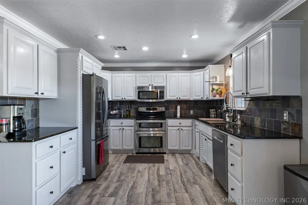 15505 County Road 3580 Ada, OK 74820